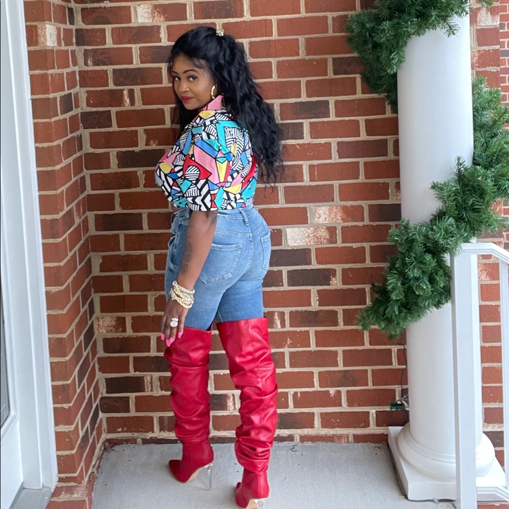 DIANA! (Red) - Picture 4 of 4